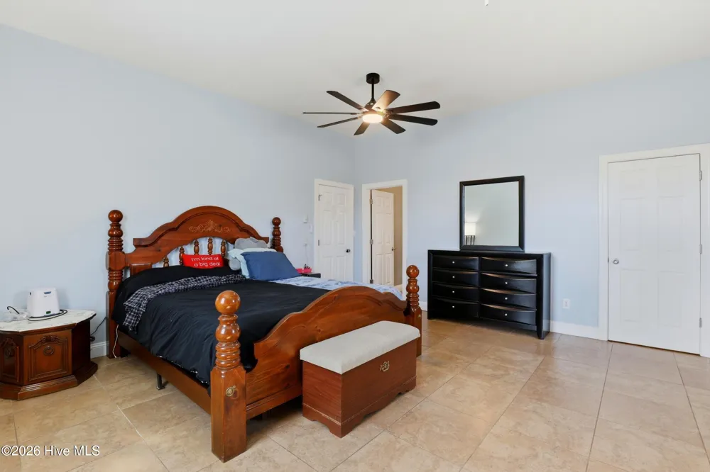 335 Bull Tail Road Wallace, NC 28466