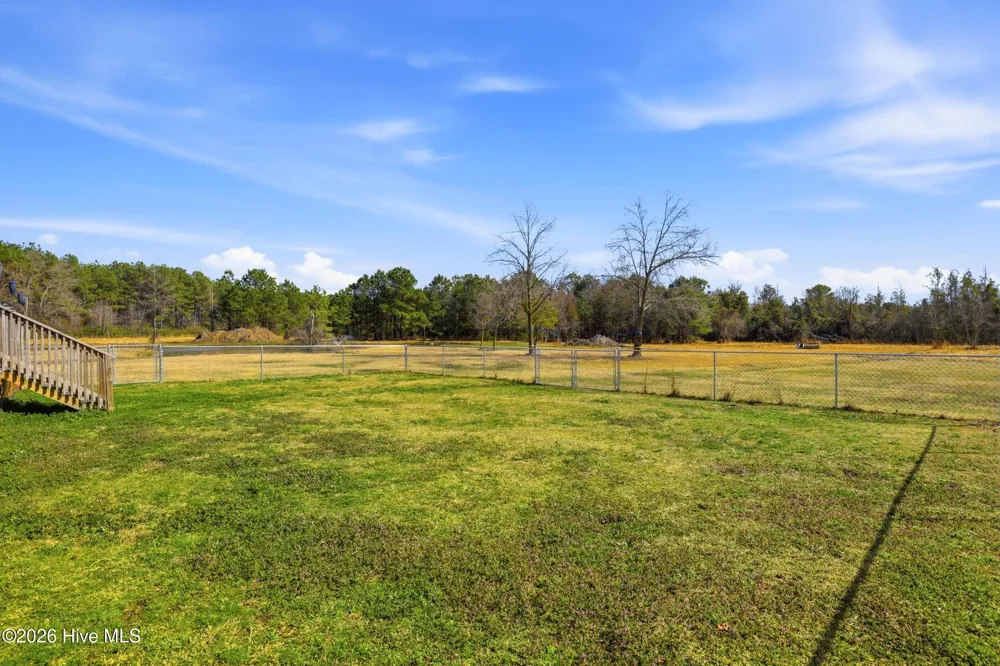 335 Bull Tail Road Wallace, NC 28466