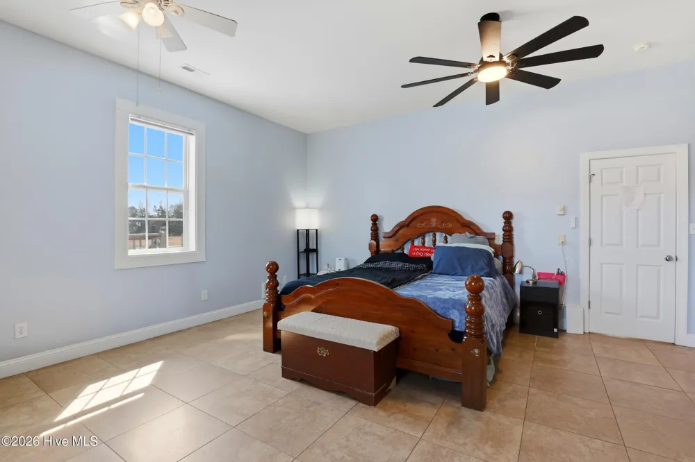 335 Bull Tail Road Wallace, NC 28466