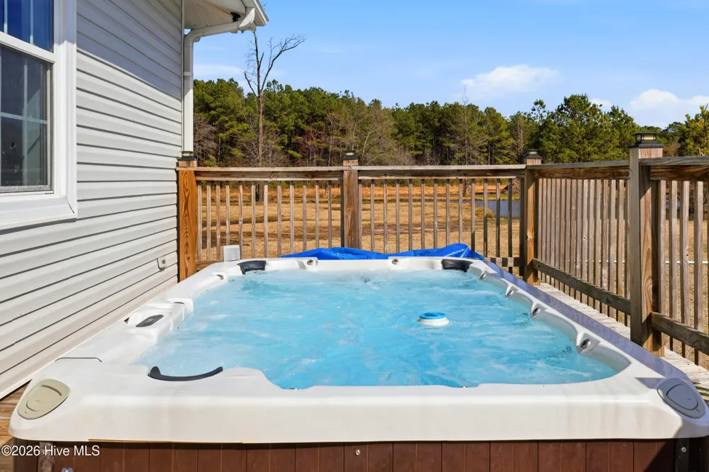 335 Bull Tail Road Wallace, NC 28466