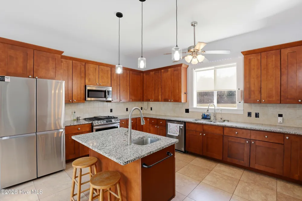 335 Bull Tail Road Wallace, NC 28466