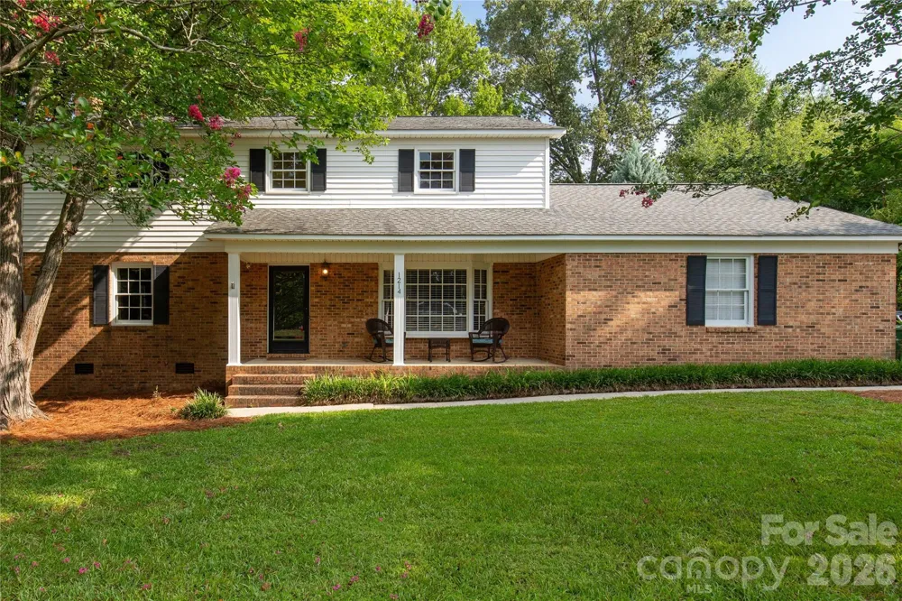 1214 Hawthorne Road Lancaster, SC 29720