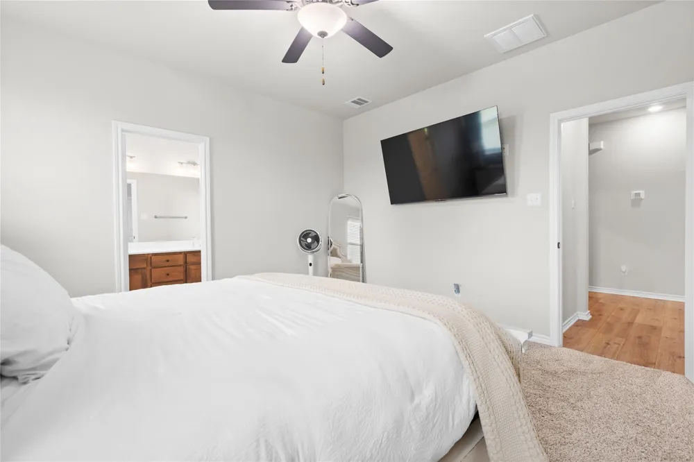 596 Jw Martine Road Hearne, TX 77859