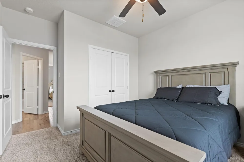 596 Jw Martine Road Hearne, TX 77859