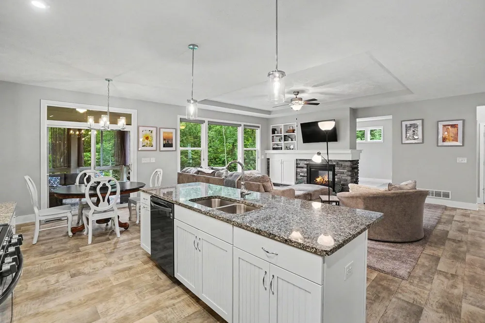 13125 Wildview Drive Grand Haven, MI 49417