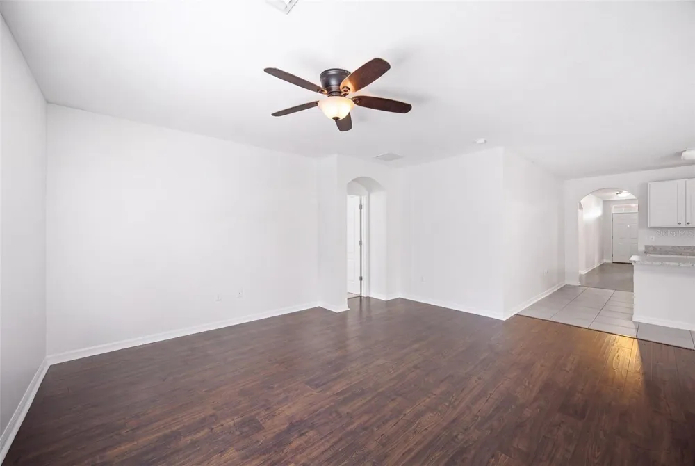 5272 11TH STREET E Bradenton, FL 34203
