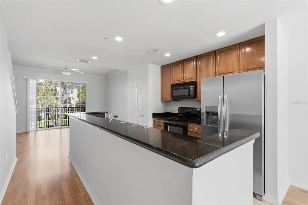 9875 MEADOW FIELD CIRCLE Tampa, FL 33626