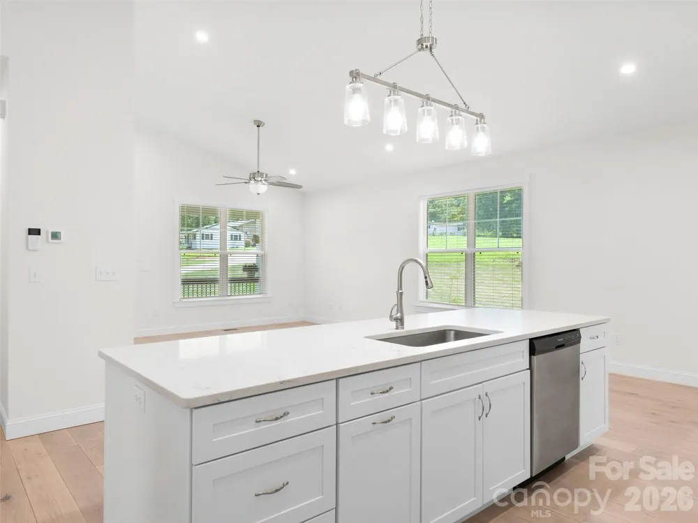 201 Mapleton Drive East Flat Rock, NC 28726