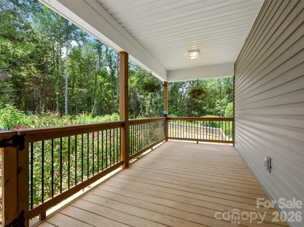 201 Mapleton Drive East Flat Rock, NC 28726