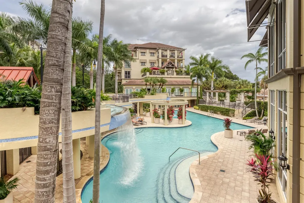2631 NE 14th Avenue #406 Wilton Manors, FL 33334