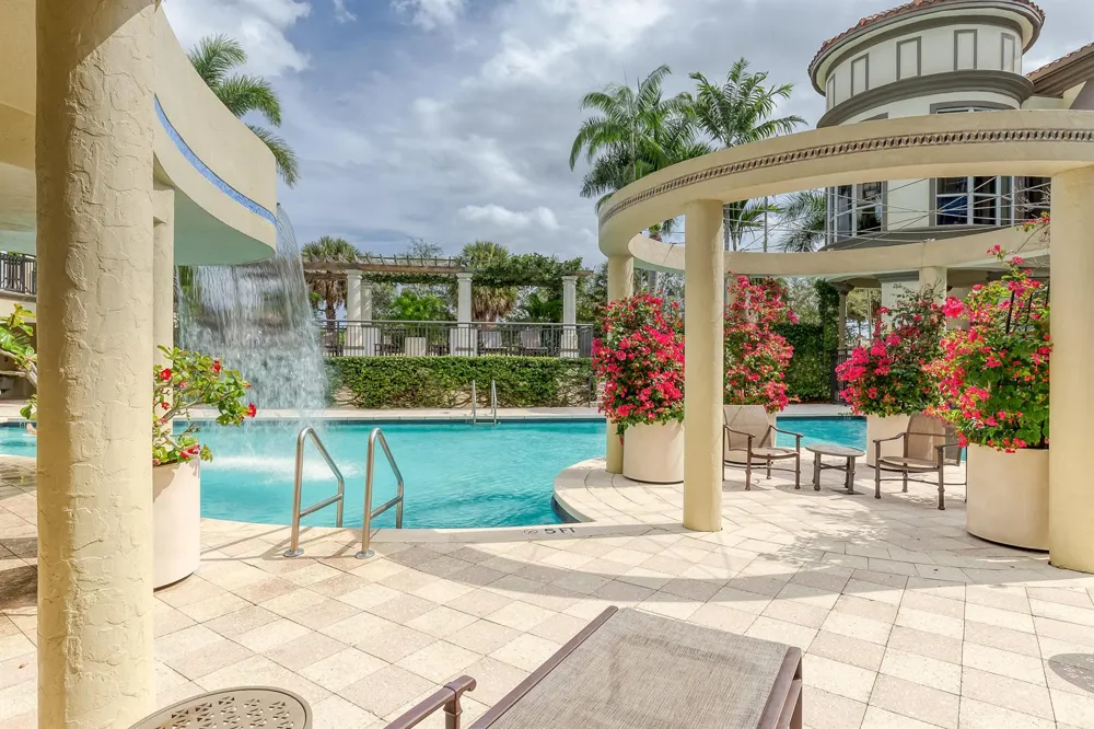 2631 NE 14th Avenue #406 Wilton Manors, FL 33334