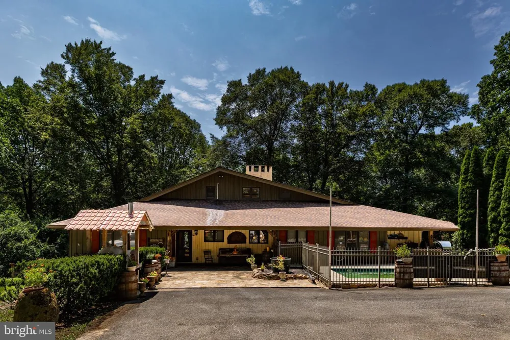 308 BUTTONWOOD ROAD Landenberg, PA 19350