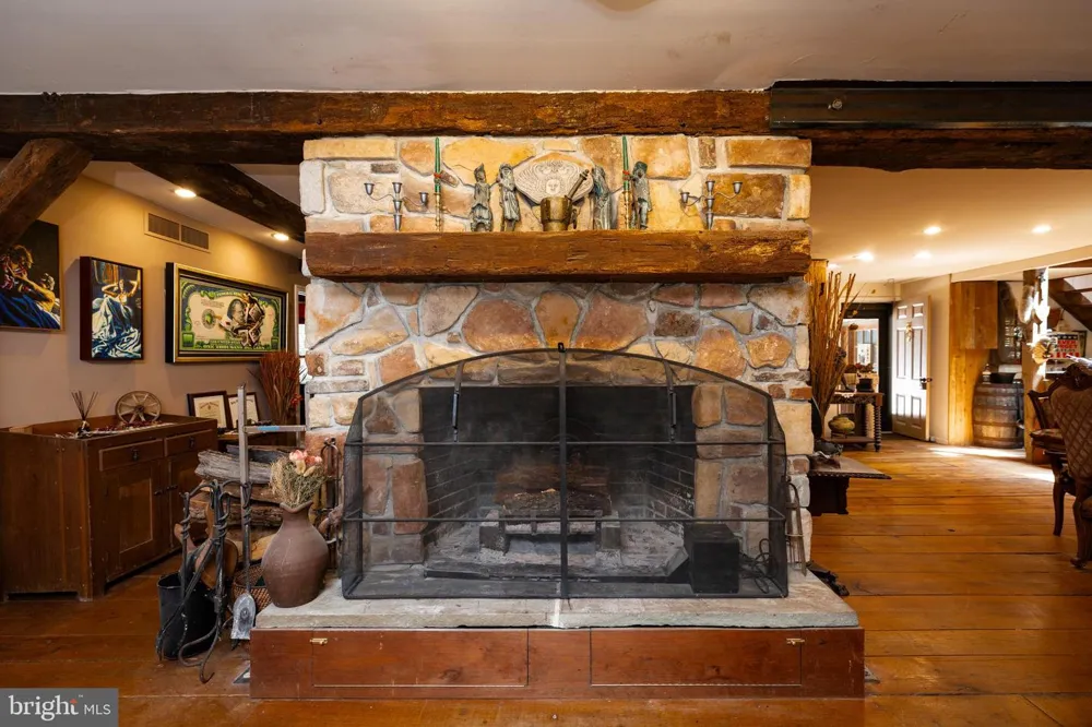 308 BUTTONWOOD ROAD Landenberg, PA 19350