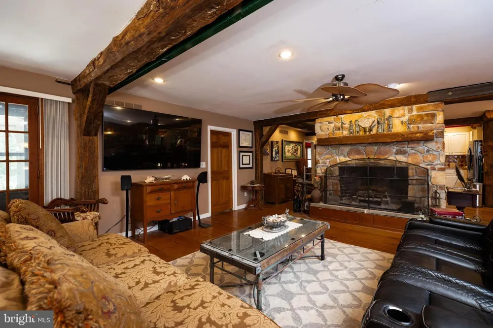 308 BUTTONWOOD ROAD Landenberg, PA 19350