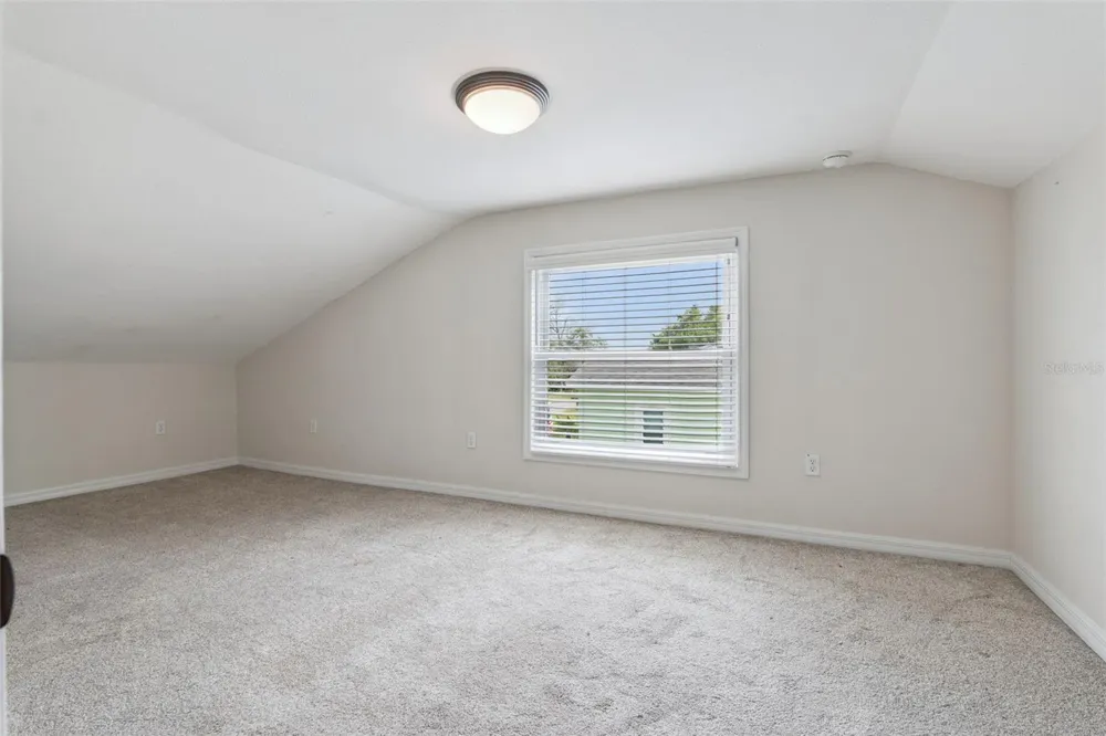 306 S DISSTON AVENUE Minneola, FL 34715