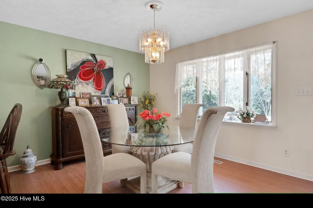320 Pinecrest Drive Chadbourn, NC 28431