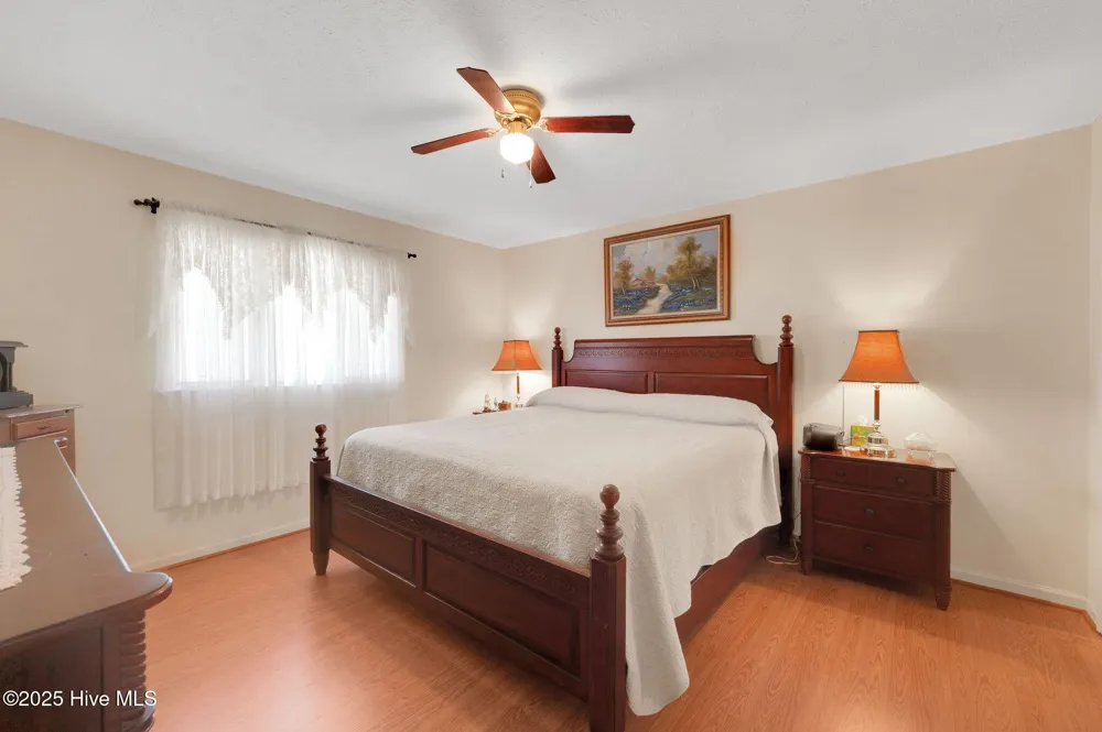 320 Pinecrest Drive Chadbourn, NC 28431