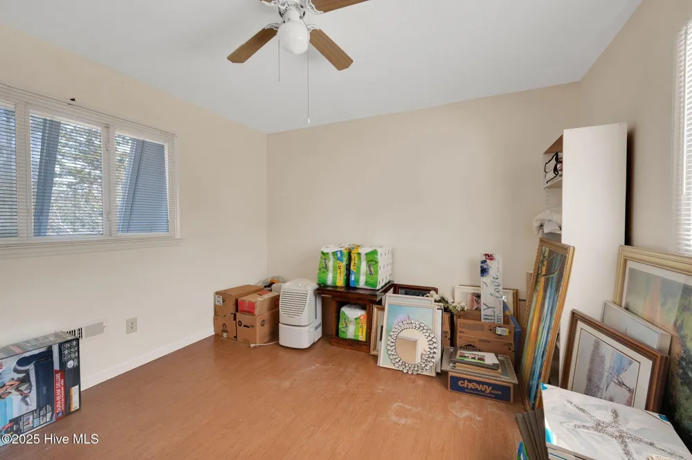 320 Pinecrest Drive Chadbourn, NC 28431