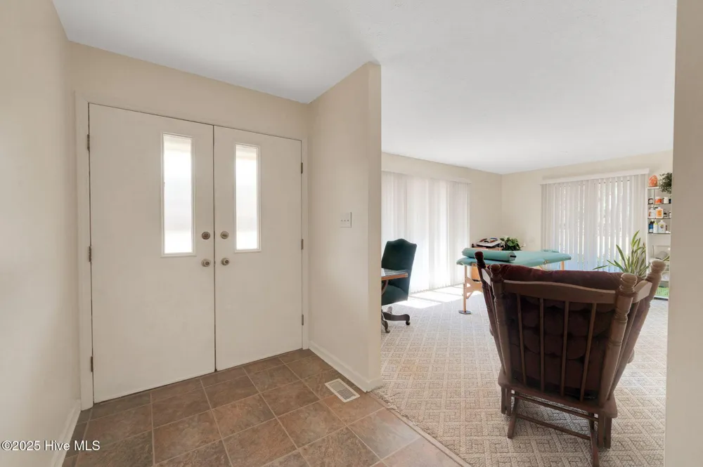 320 Pinecrest Drive Chadbourn, NC 28431