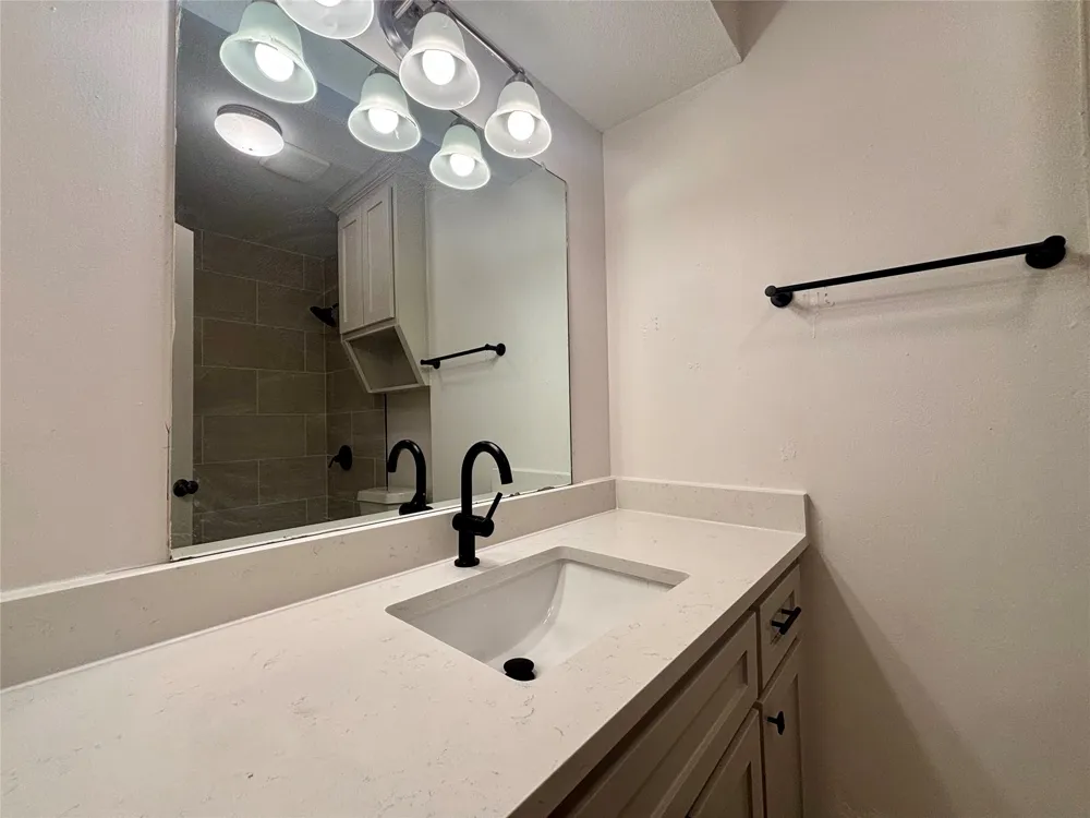 1226 Baylor Avenue Waco, TX 76706