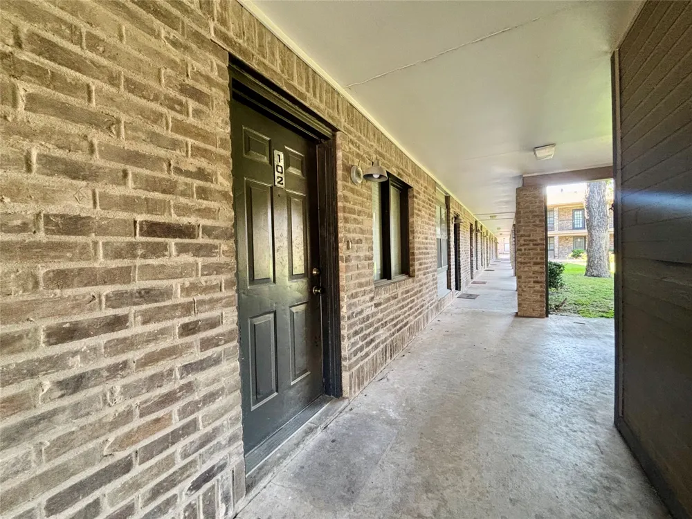 1226 Baylor Avenue Waco, TX 76706