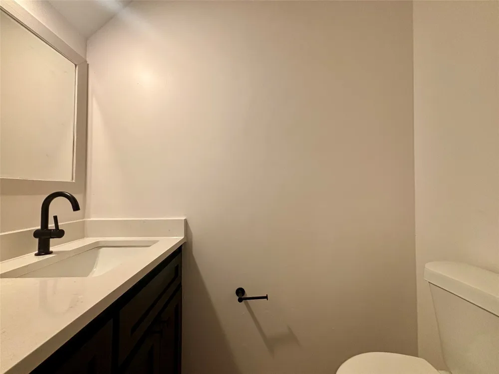 1226 Baylor Avenue Waco, TX 76706