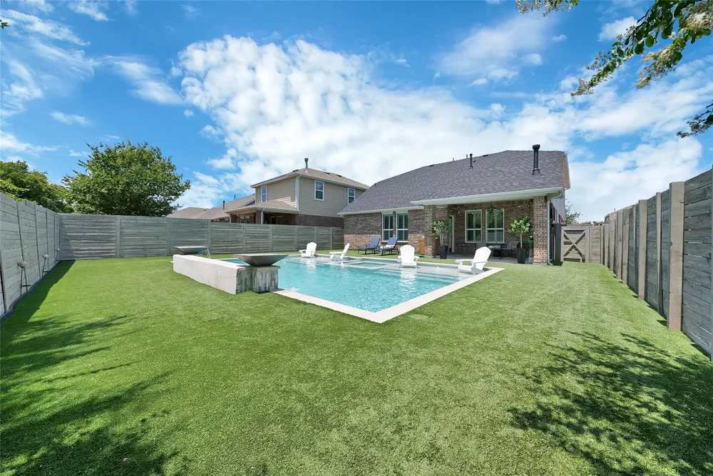 1813 Kaiser Cove Argyle, TX 76226