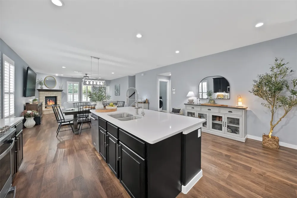1813 Kaiser Cove Argyle, TX 76226