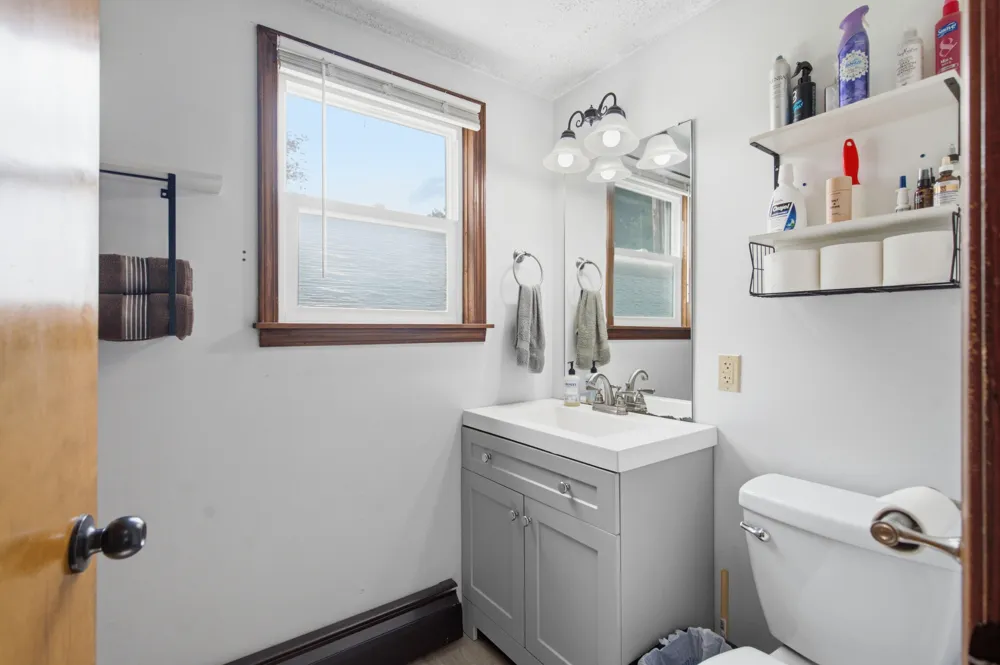 81611 White Oak Drive Decatur, MI 49045
