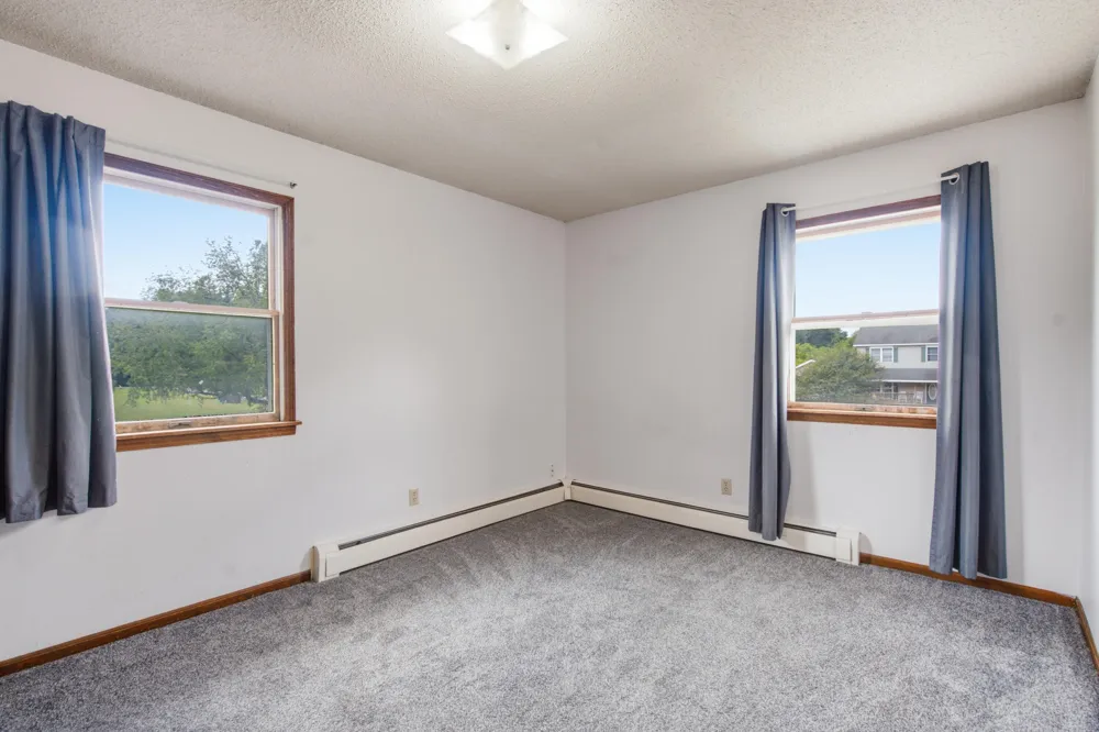 81611 White Oak Drive Decatur, MI 49045