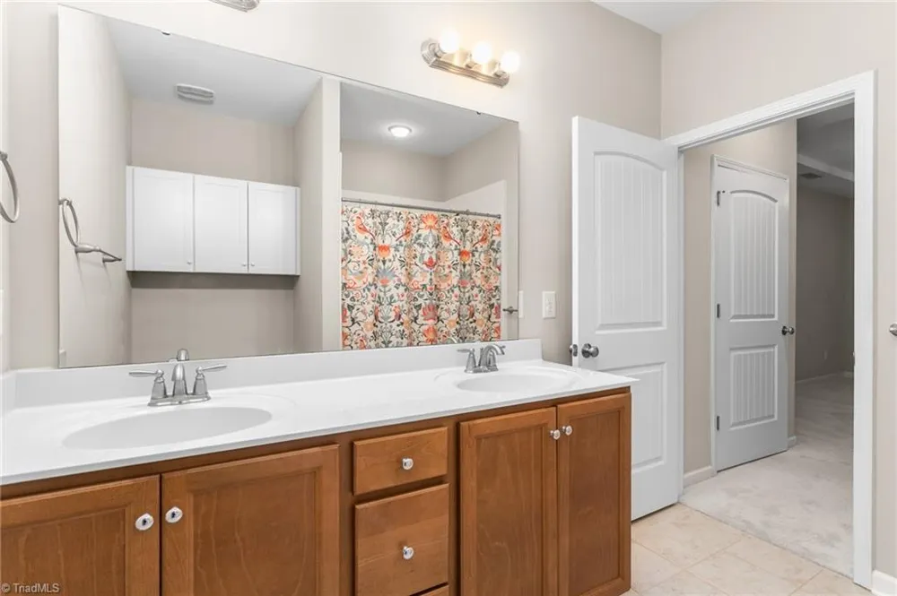 114 Starling Street Mebane, NC 27302