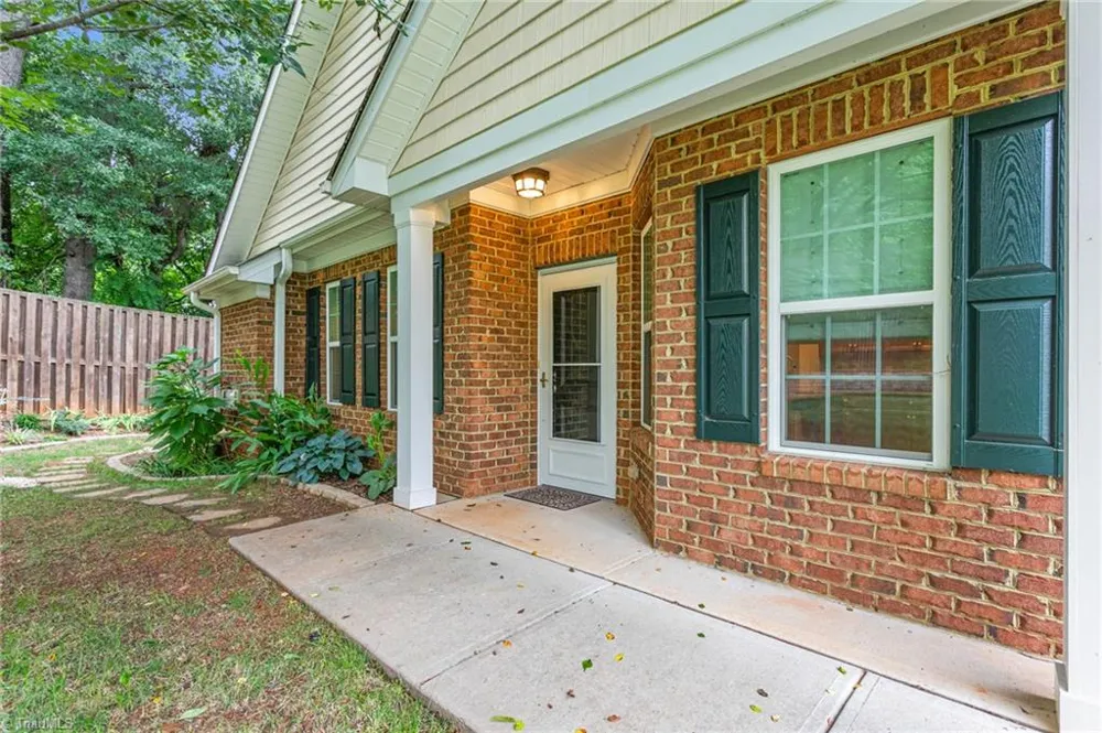 114 Starling Street Mebane, NC 27302