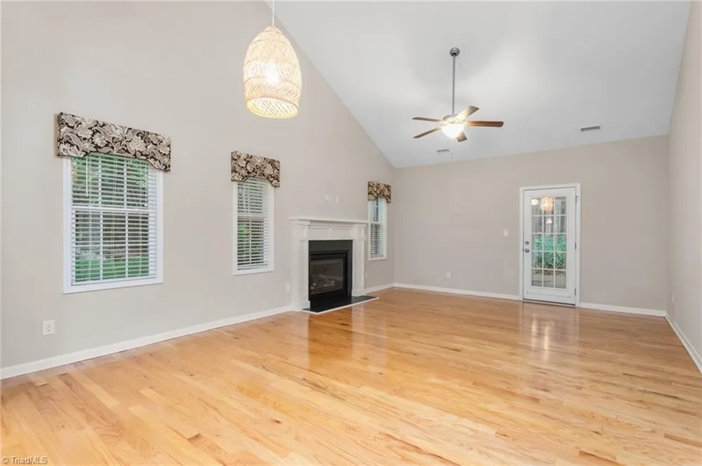 114 Starling Street Mebane, NC 27302