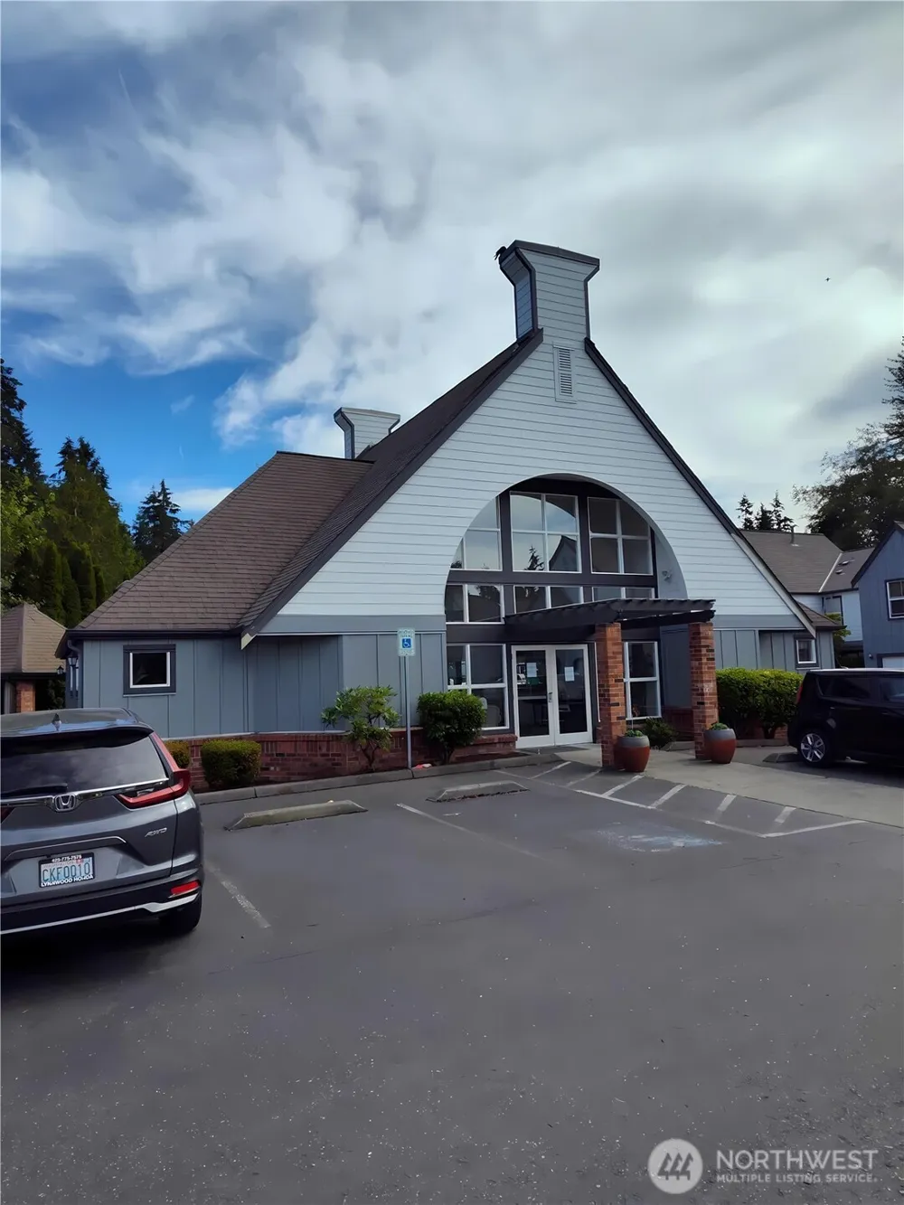 1600 121st Street SE #W106 Everett, WA 98208