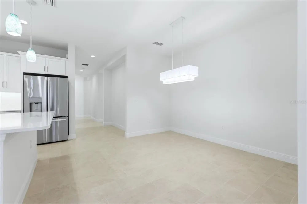 2605 STAR APPLE WAY Sarasota, FL 34240