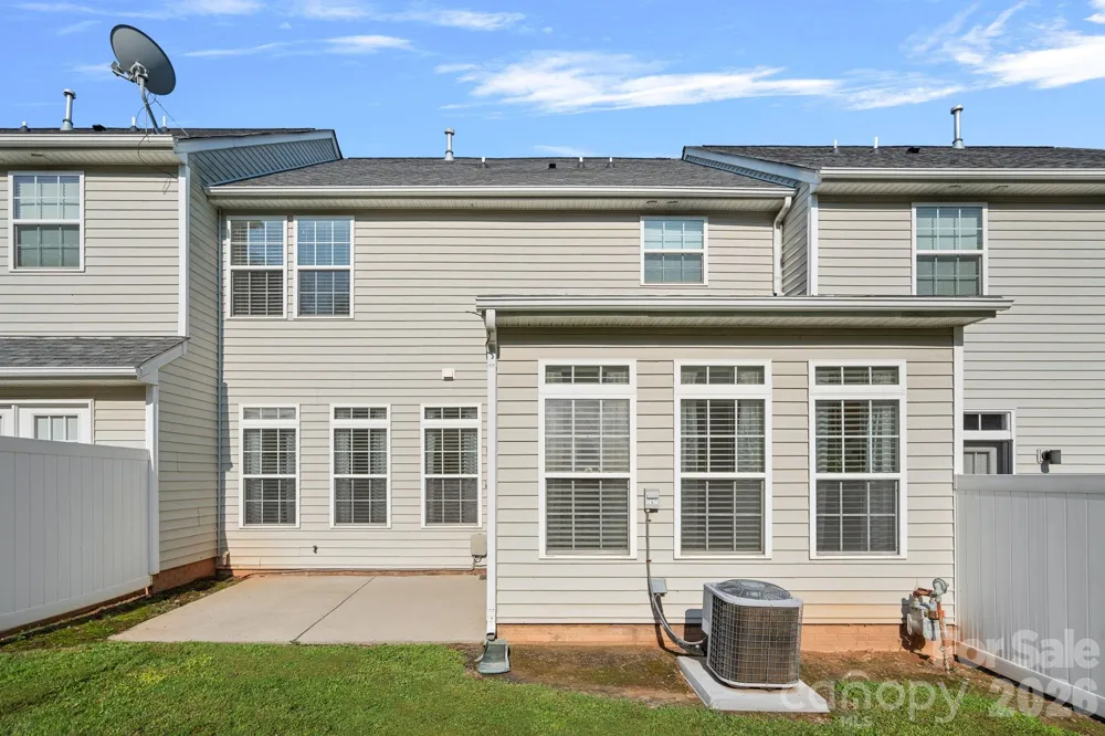 745 Prospect Lane Fort Mill, SC 29708