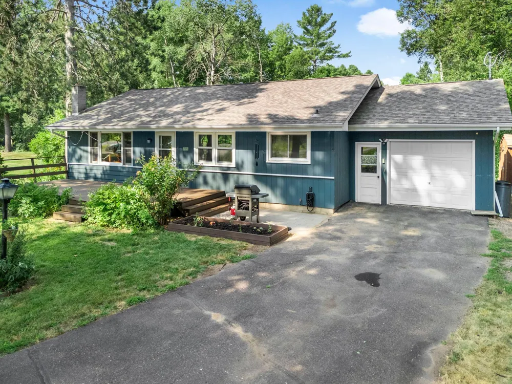59425 State Highway 23 Sandstone, MN 55072