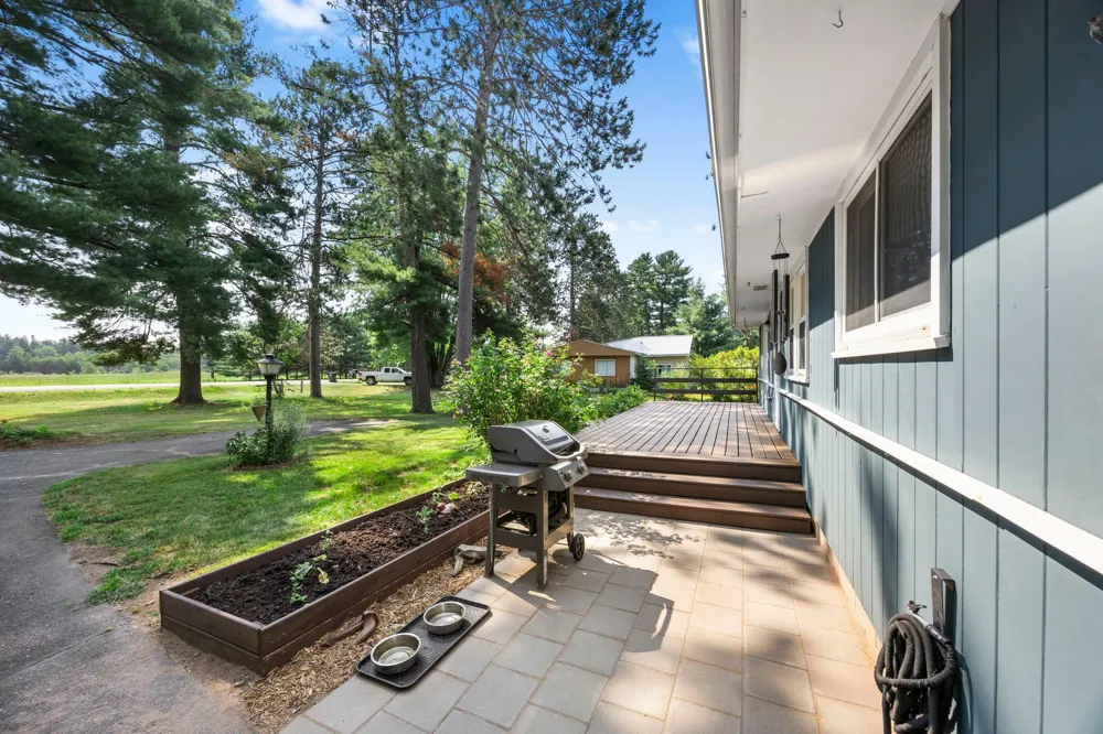 59425 State Highway 23 Sandstone, MN 55072