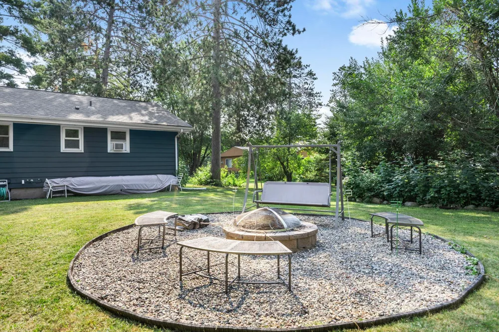 59425 State Highway 23 Sandstone, MN 55072