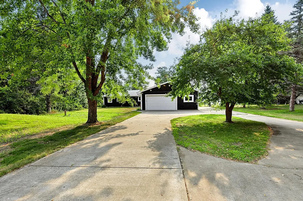 24130 County Road 4 Nisswa, MN 56468