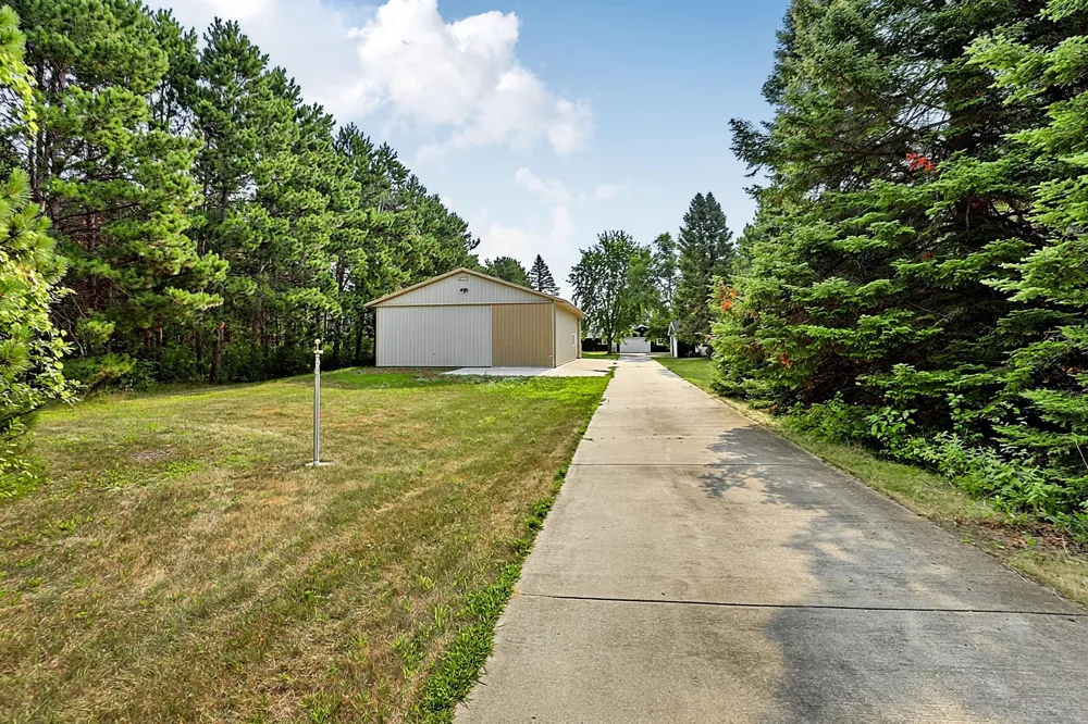24130 County Road 4 Nisswa, MN 56468