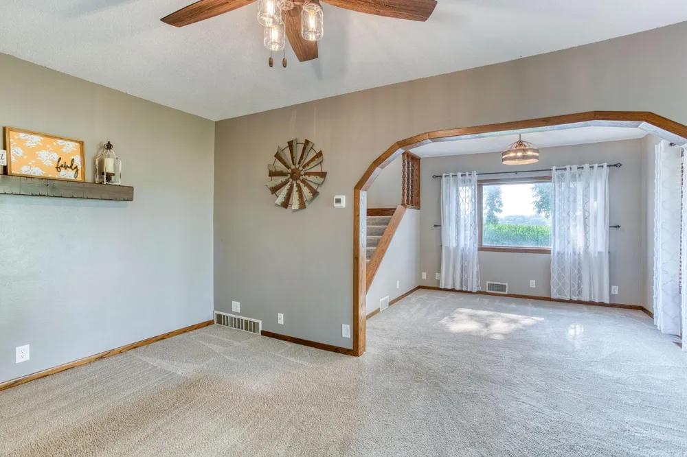 1722 US Highway 12 Hammond, WI 54015
