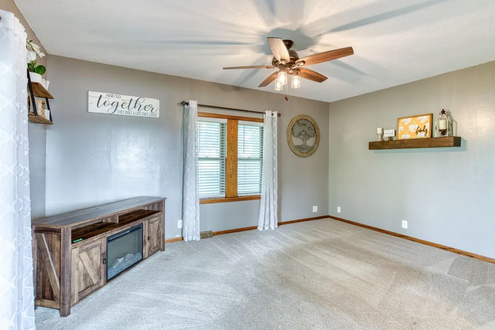 1722 US Highway 12 Hammond, WI 54015