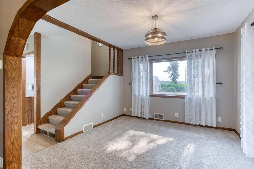 1722 US Highway 12 Hammond, WI 54015