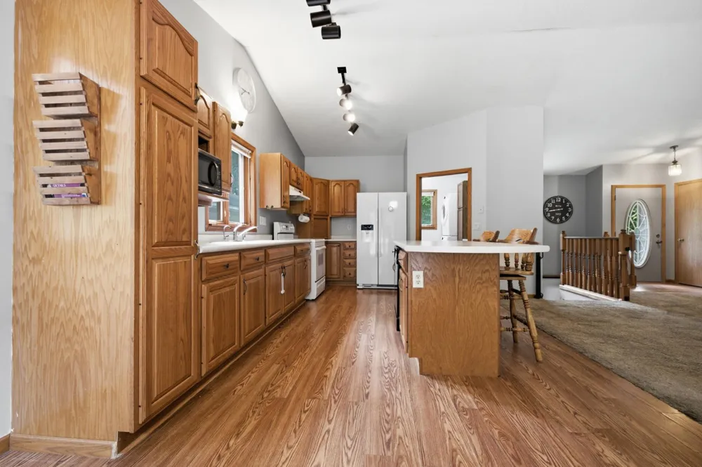 10878 Brent Drive Brainerd, MN 56401