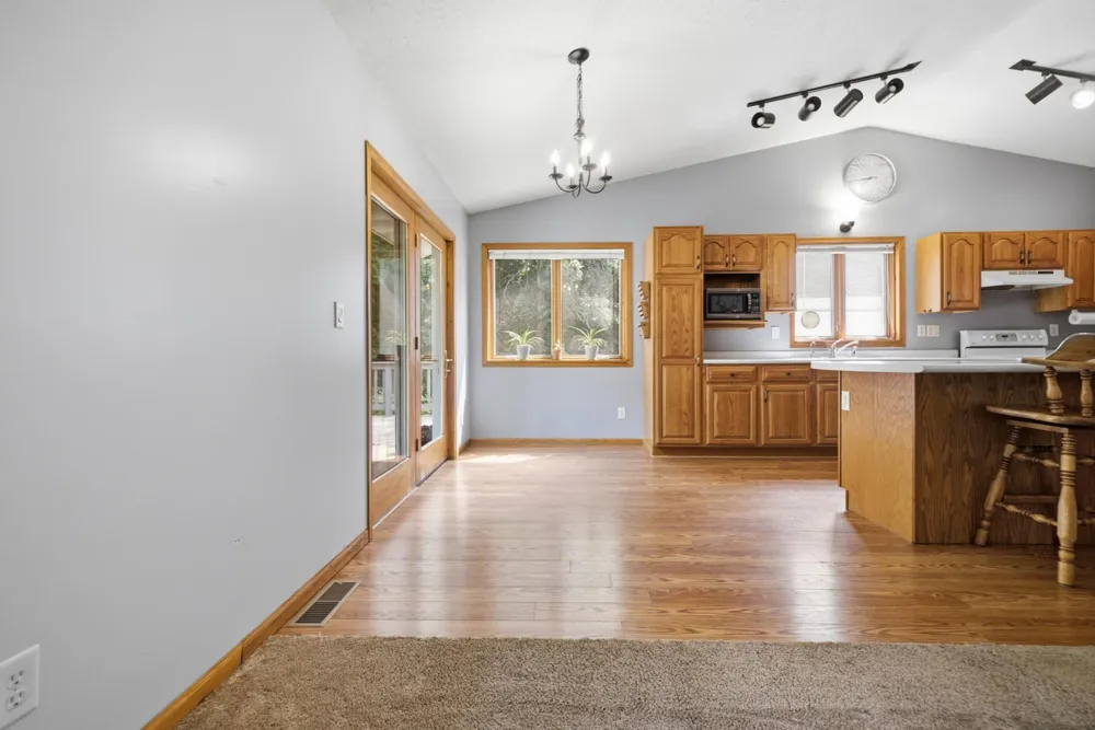 10878 Brent Drive Brainerd, MN 56401