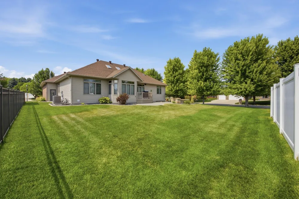 1911 Princeton Lane West Fargo, ND 58078