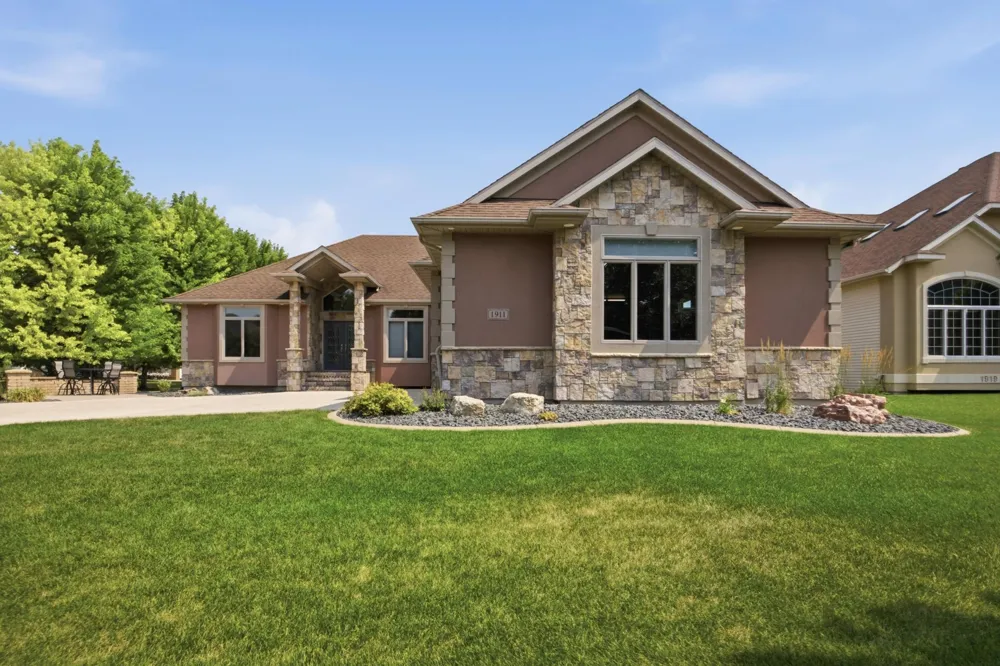 1911 Princeton Lane West Fargo, ND 58078