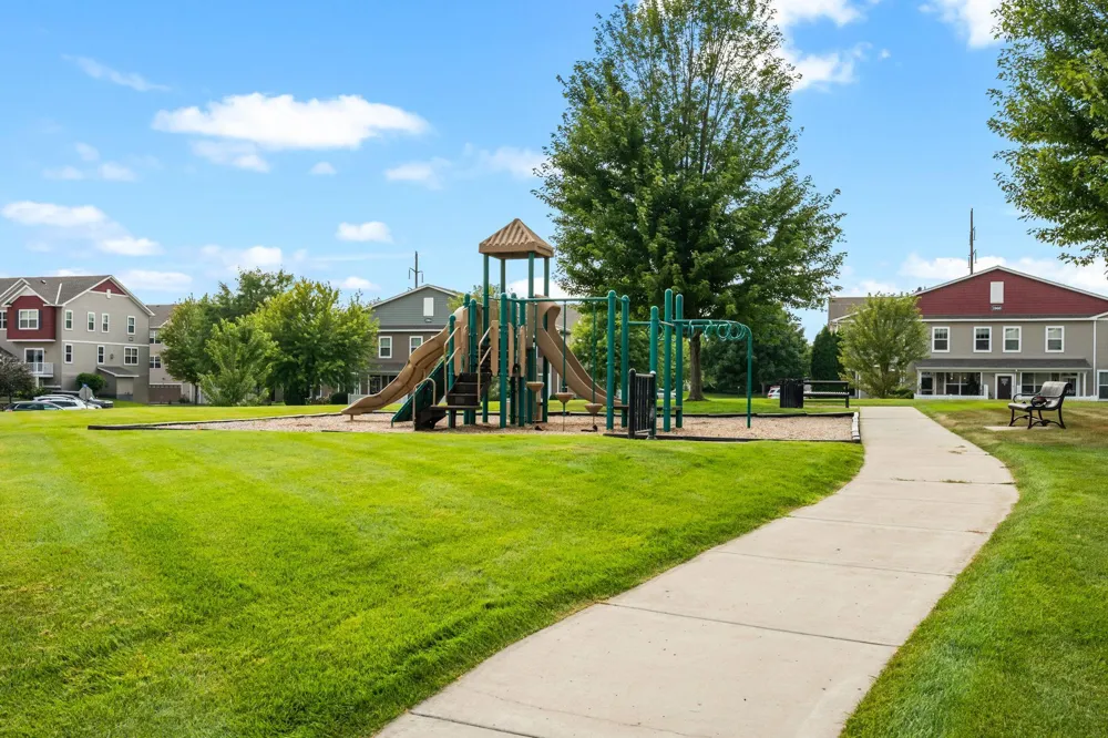 9531 Declaration Drive Chanhassen, MN 55317