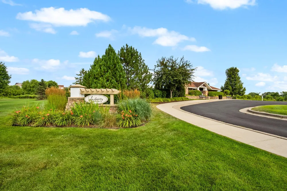 9531 Declaration Drive Chanhassen, MN 55317